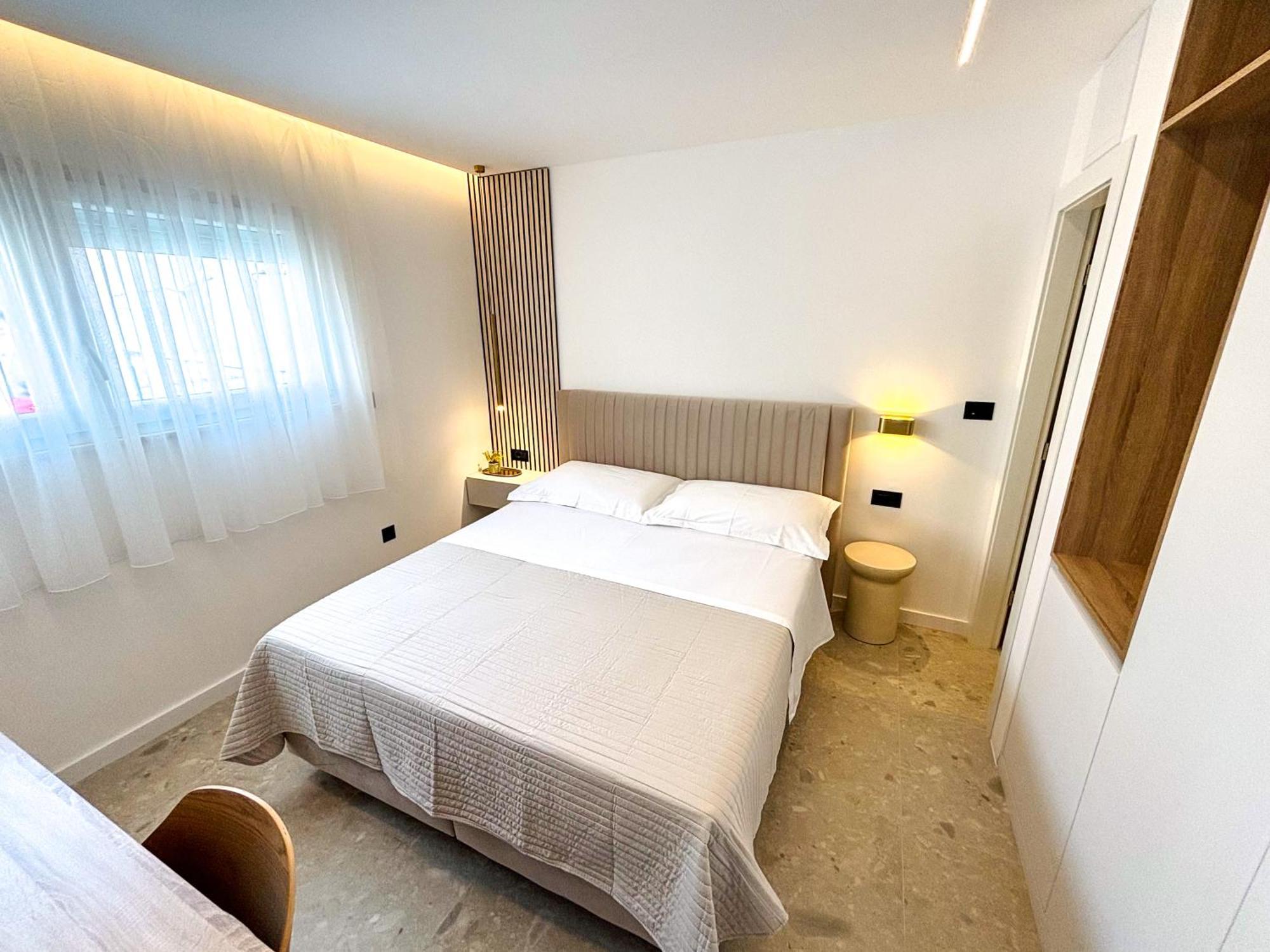Marthinis Luxury Suites Split Exterior photo